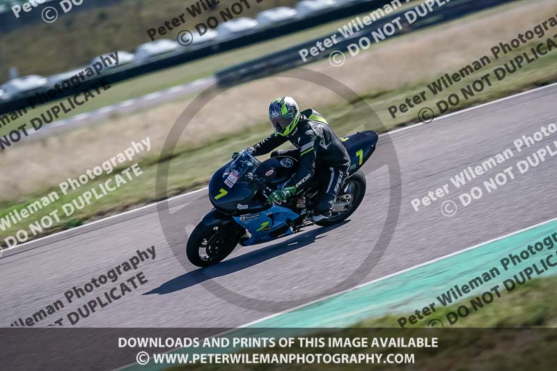 Rockingham no limits trackday;enduro digital images;event digital images;eventdigitalimages;no limits trackdays;peter wileman photography;racing digital images;rockingham raceway northamptonshire;rockingham trackday photographs;trackday digital images;trackday photos